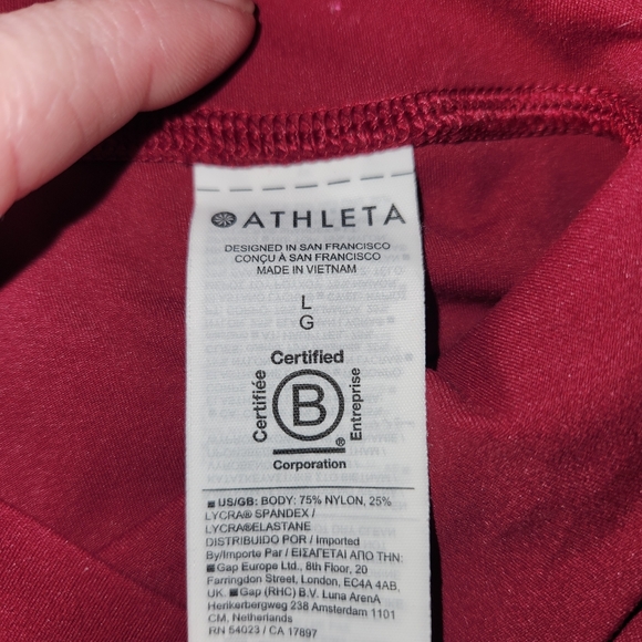 Athleta Transcend 7" Bike Short in Fushcia. Size L. #798634 - Picture 5 of 6